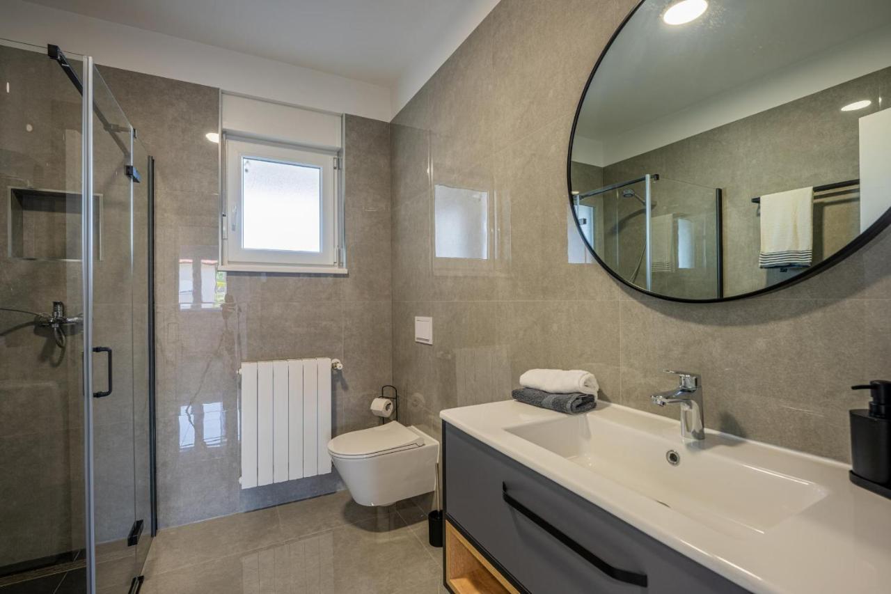 Domus Alba Apartments 普拉 外观 照片